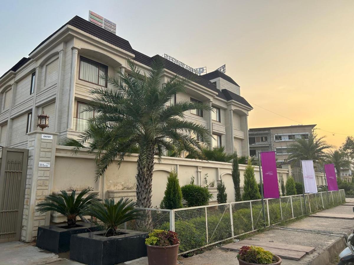 The Imperial Prime Clarks Inn Suites, Bhilwara Exterior photo